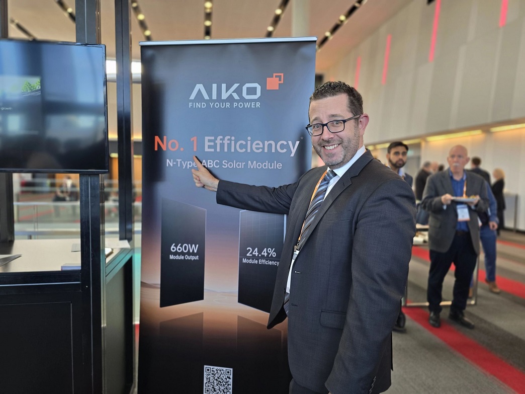 Less is More: AIKO’s Compact Neostar 470W Becomes Australia’s First High-Power Solar Panel in Standard Residential Size