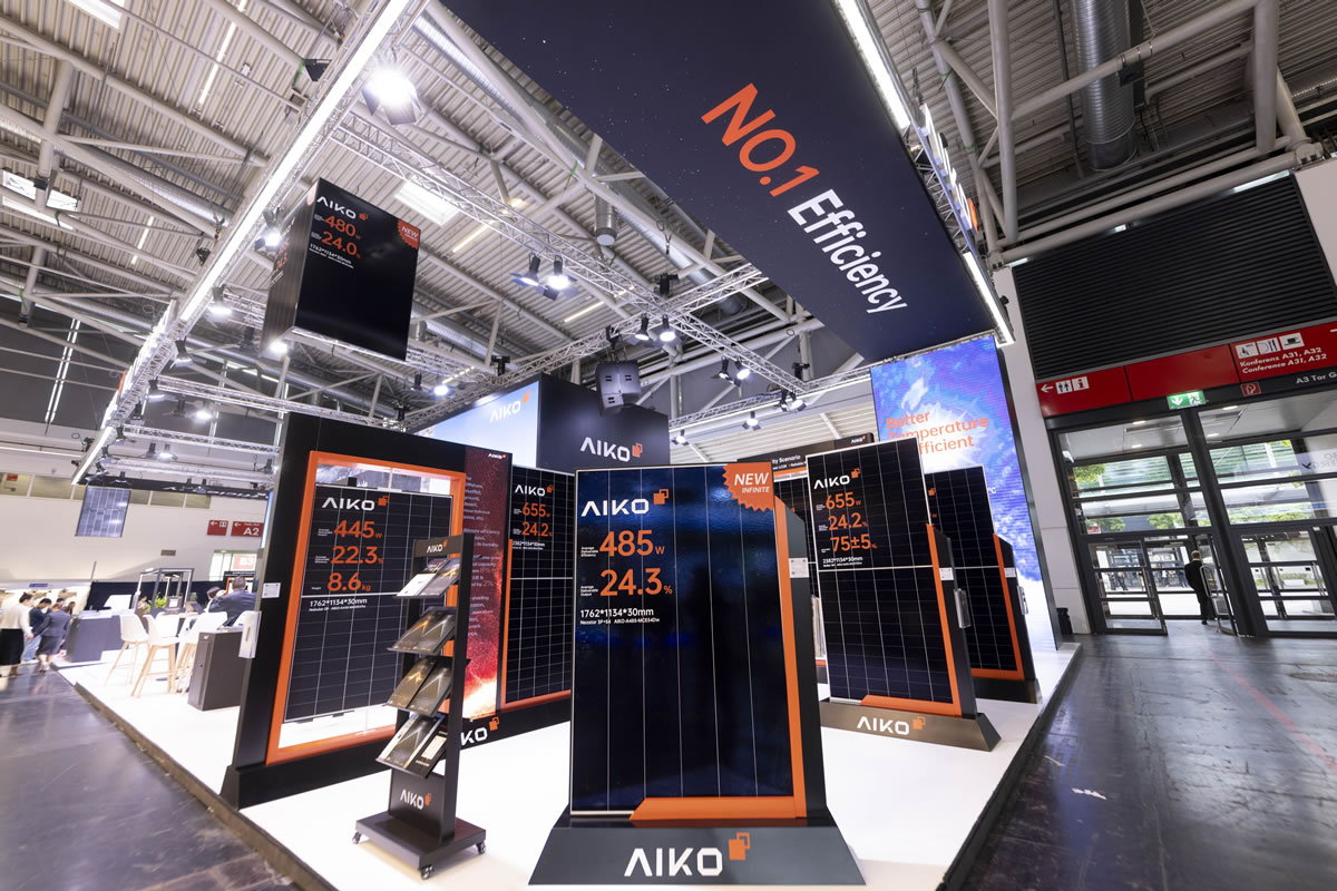爱旭携“黑科技”新品亮相Intersolar展