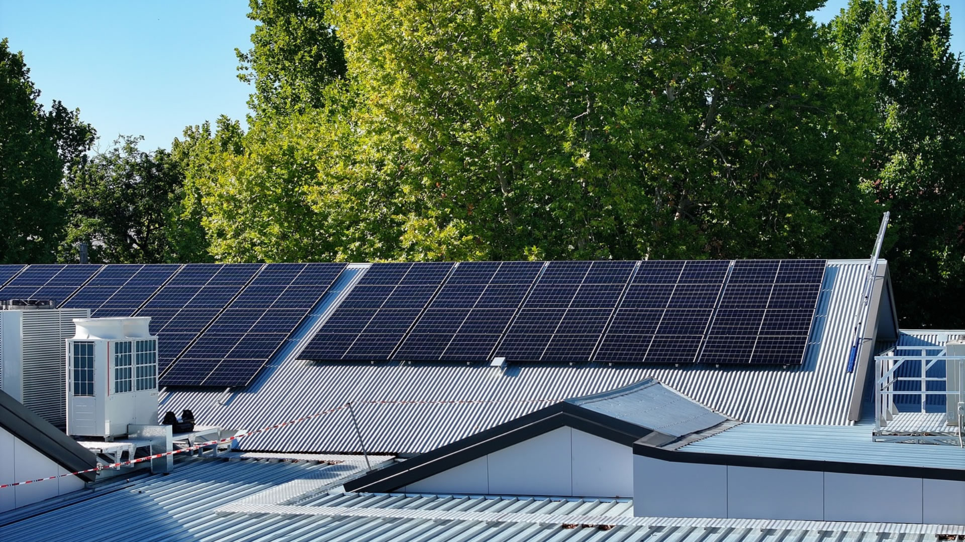 Photovoltaic power generation project for an ecological farm in Spain