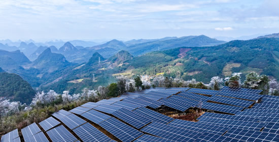 Proyecto fotovoltaico de 100 MW en Datang, Guangxi, Guiguan, Rongan Matian